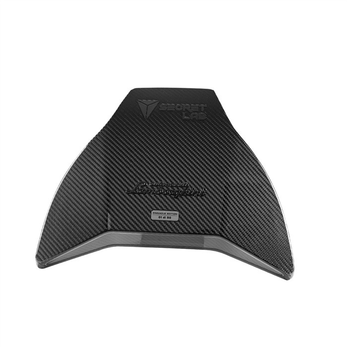 Produsen Suku Cadang Mobil Serat Karbon